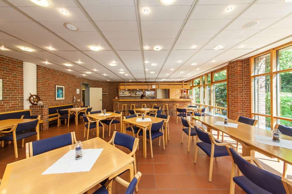 Garner Hotel Kiel - Akademie Restoran foto