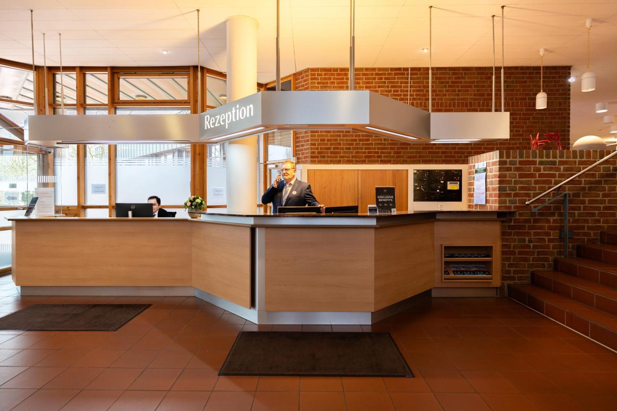 Garner Hotel Kiel - Akademie Bagian luar foto