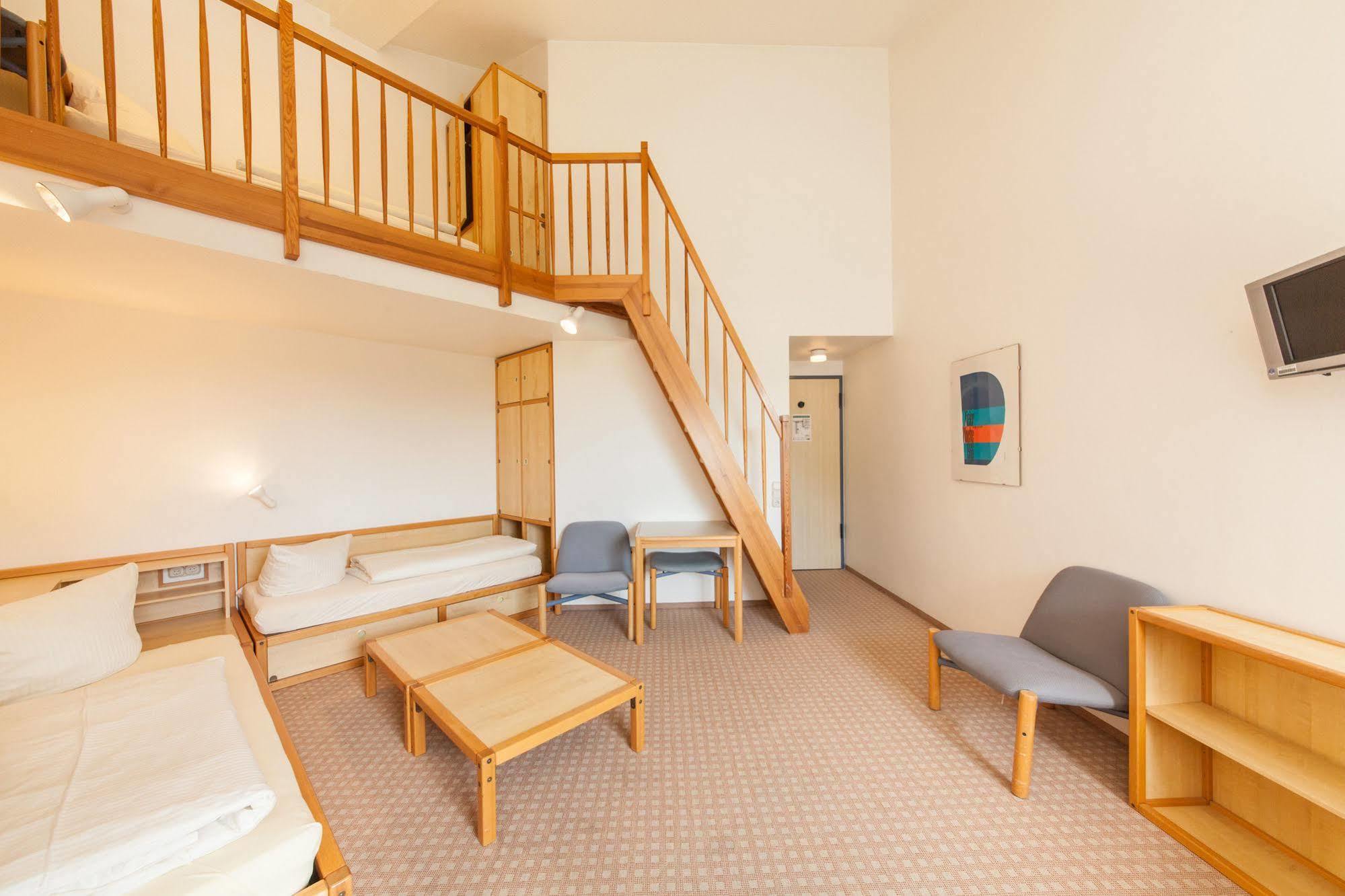 Garner Hotel Kiel - Akademie Bagian luar foto