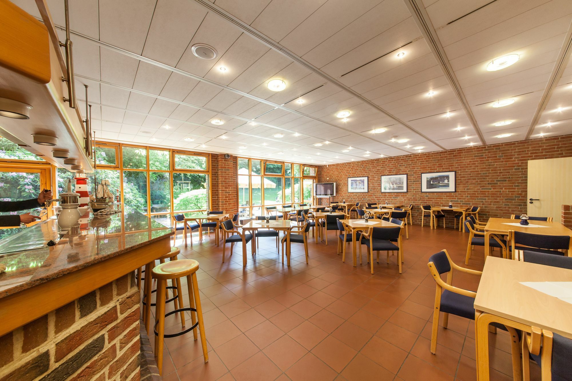 Garner Hotel Kiel - Akademie Bagian luar foto